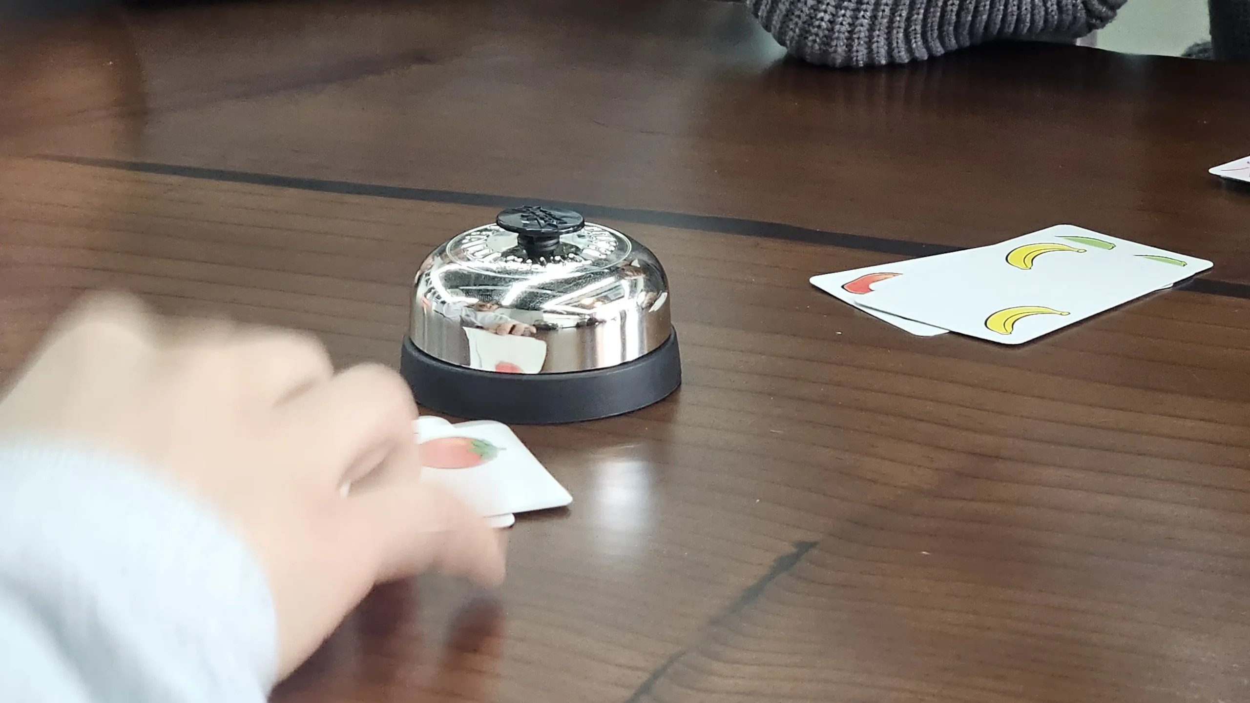 점심시간 중 할리갈리 보드게임